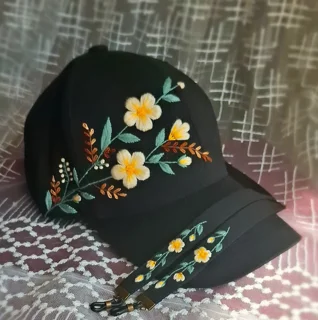 کلاه بیسبالی گلدوزی شده